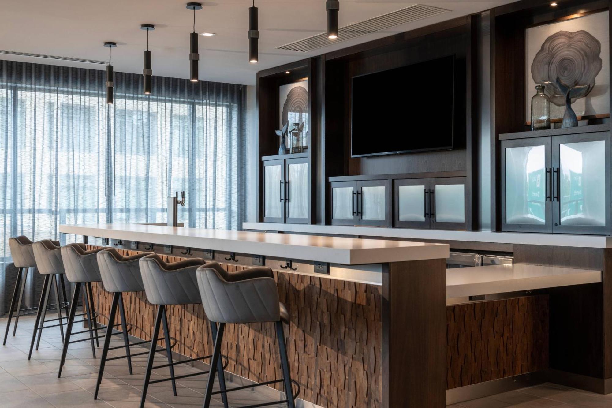 Towneplace Suites By Marriott Boston Medford Ngoại thất bức ảnh