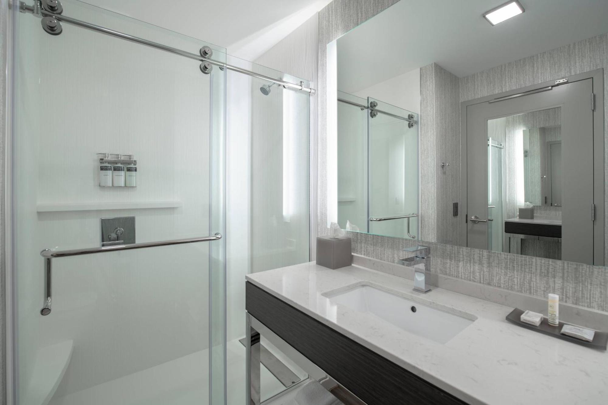 Towneplace Suites By Marriott Boston Medford Ngoại thất bức ảnh